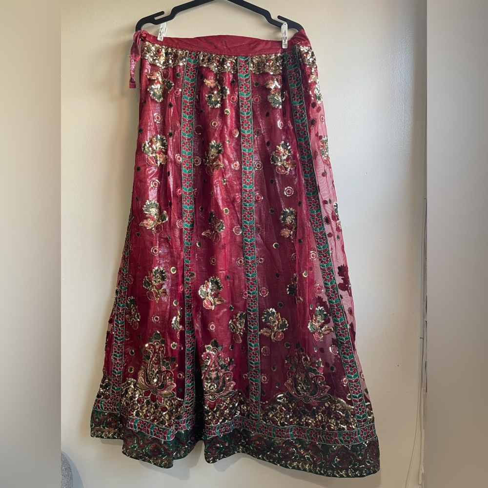Indian/Bengali Lehenga Choli/Blouse Set View 4